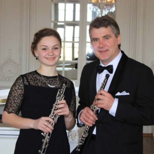 Dainis Cimermanis /oboja/ un Anastasija Hotuļova /oboja/